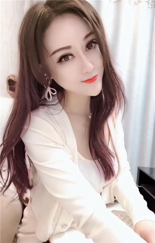 雨花台~真实楼凤~大胸水多 服务到位